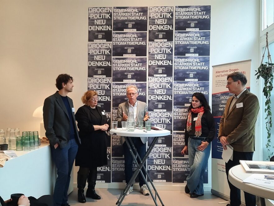 12. Alternativer Drogen-und Suchtbericht 2025